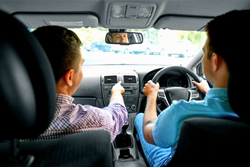 Others Driver On Road Driver Risk Assessment - Fleet & Driver Management