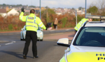 Police Doing Covid-19 Traffic Stops On Barry Island