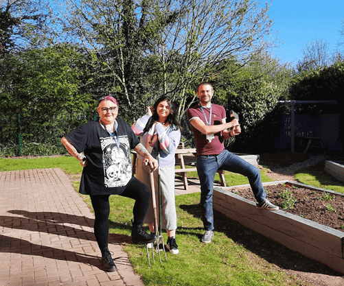 Operation Flower Power volunteers